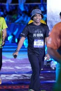 BIB: 3718
                            <button type="button" onclick="openModal(26225620)" class="btn btn-primary btn-sm float-right btn-popup" data-toggle="modal" data-target=".modal-high-quality">
                        <i class="fas fa-shopping-cart"></i> Add to Cart
                    </button>
                                            <button type="button" onclick="isThisMe(26225620, true)" class="btn btn-success btn-sm float-right btn-popup btn-isme hidden" data-toggle="tooltip" data-placement="bottom" title="นี่คือรูปของคุณใช่ไหม คลิกที่นี่เพื่อเอาเข้าอัลบั้ม">
                        <i class="fas fa-plus"></i> Add to album
                    </button>
                    <button type="button" onclick="isThisMe(26225620, false)" class="btn btn-warning btn-sm float-right btn-popup btn-isnotme hidden">
                        <i class="fas fa-ban"></i> Remove from album
                    </button>